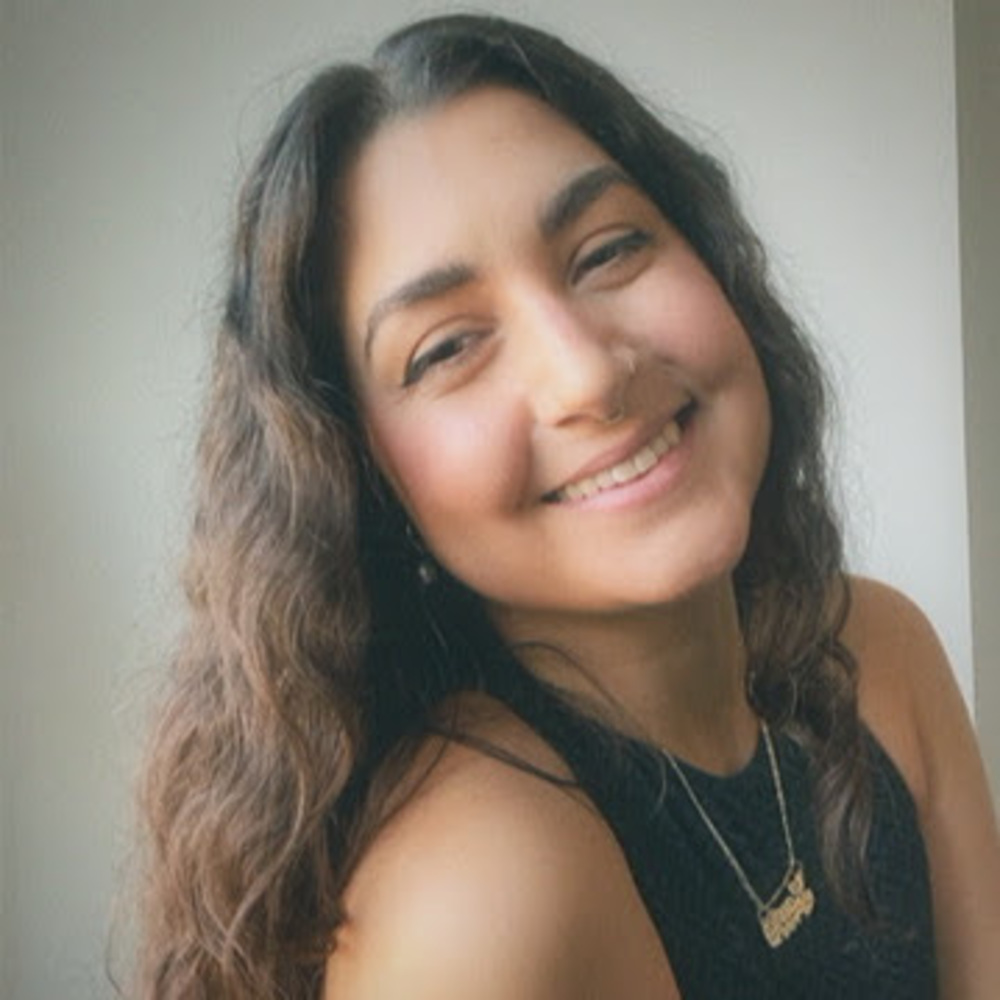 Meet your Posher, Laura